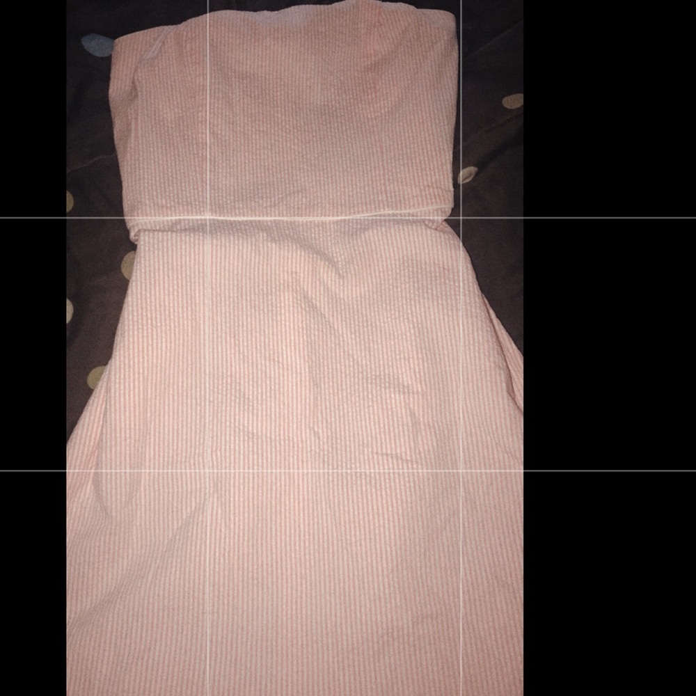 🌼 2 for $30/ Strapless pink white pinstripe dress